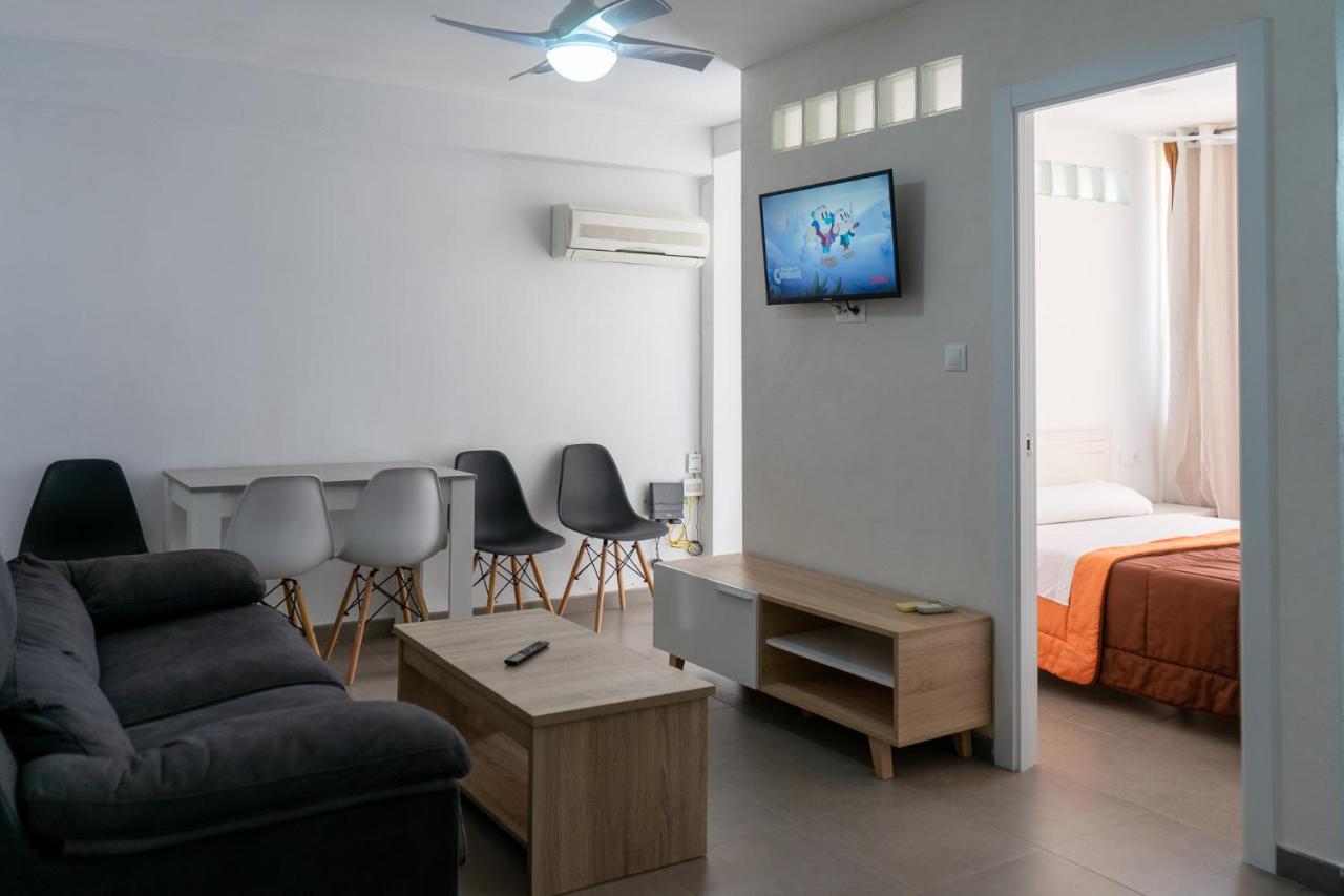 Apartamento Completo Vera Rincon De Loix Benidorm Eksteriør billede